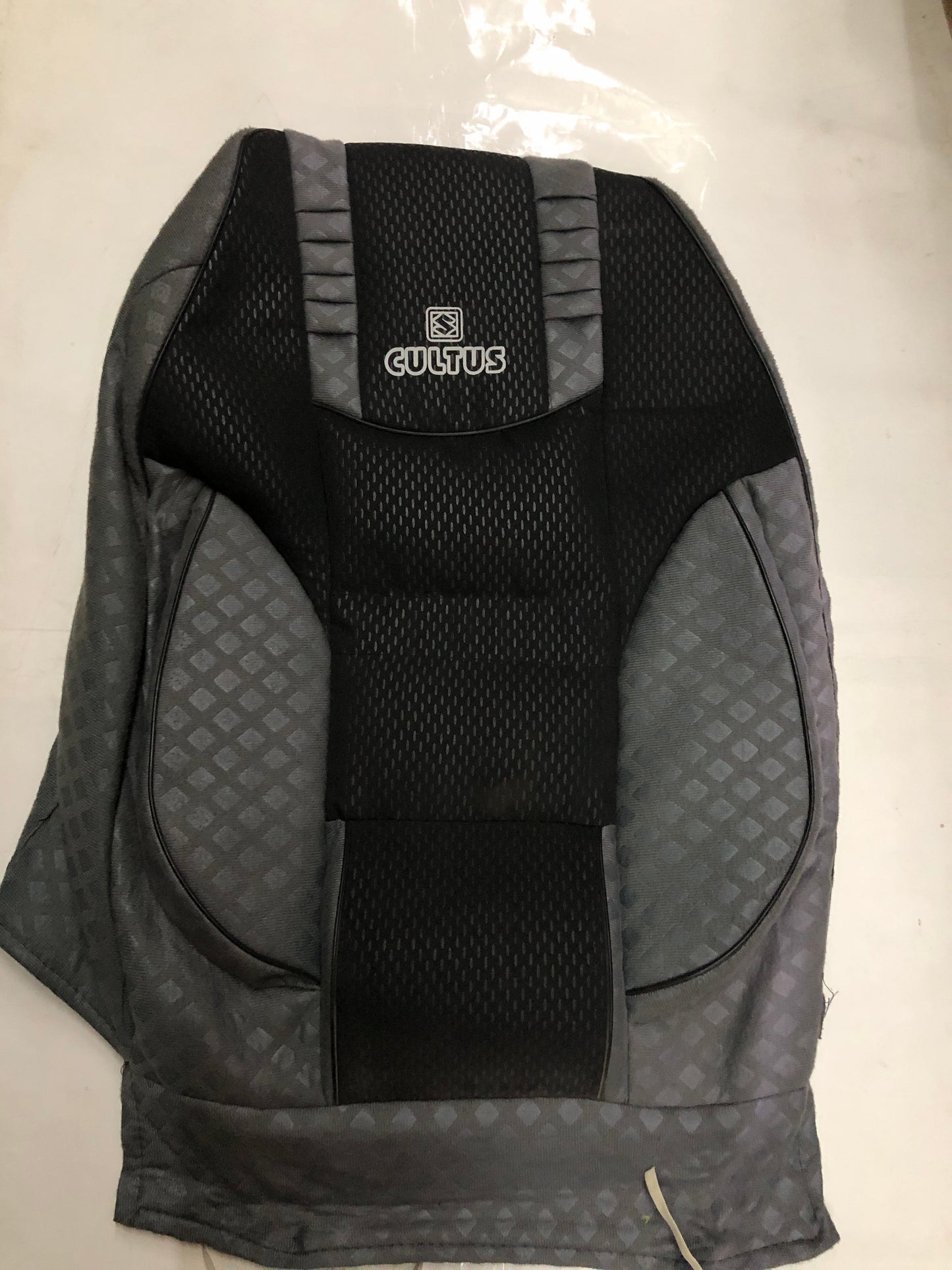 Suzkuzi Cultus seat cover sets.