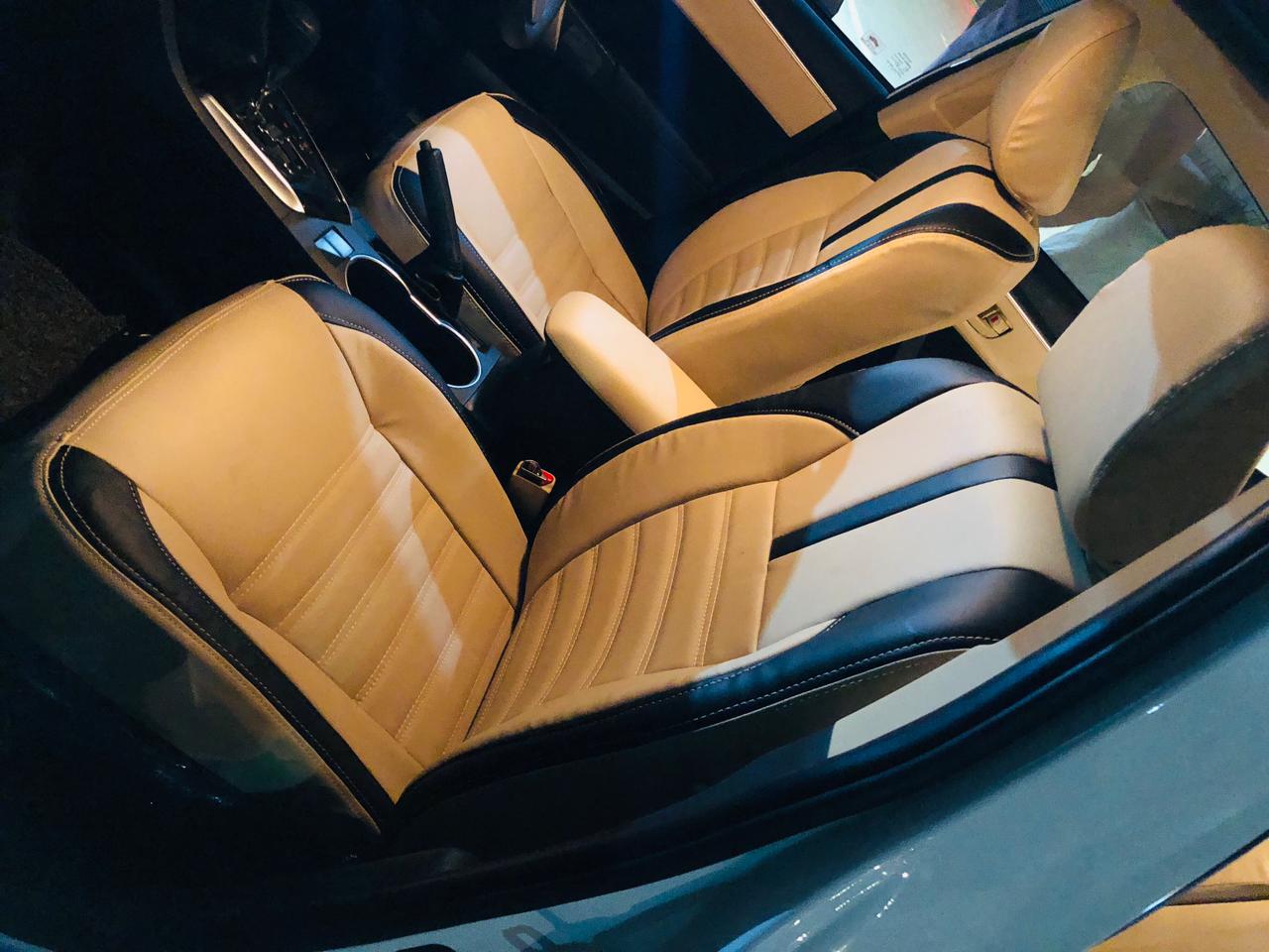 Corolla seat cover set